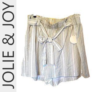 🌸 NWT JOLIE & JOY STRIPED PAPER BAG PLUS SIZE SHORTS 2X